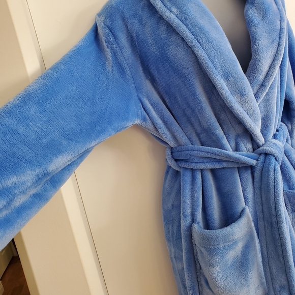 Jasmine Cozy Blue Robe - Picture 4 of 7